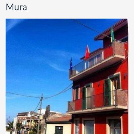 Bed & Breakfast Dietro Le Mura Ачи Костелло Экстерьер фото