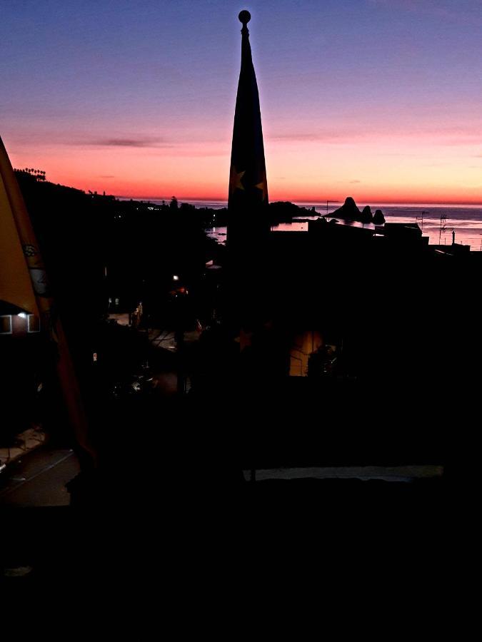 Bed & Breakfast Dietro Le Mura Ачи Костелло Экстерьер фото